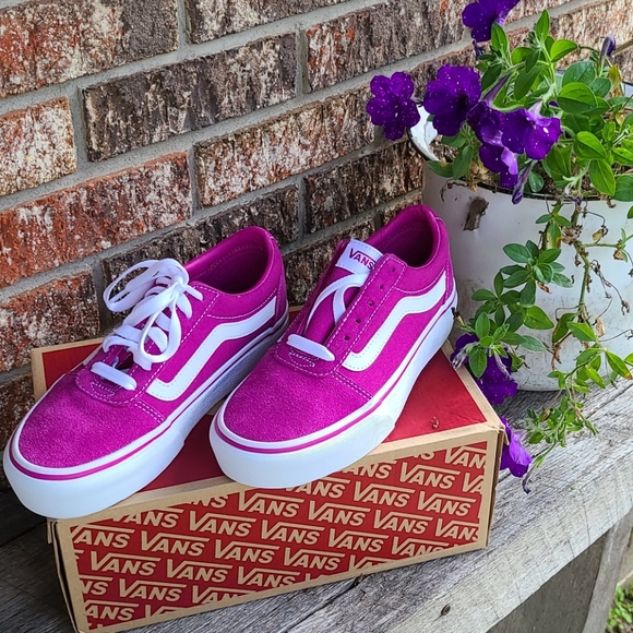 ladies platform vans
